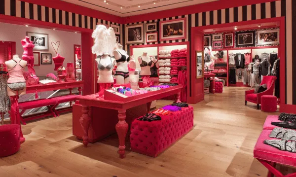 victoria secret in store experience