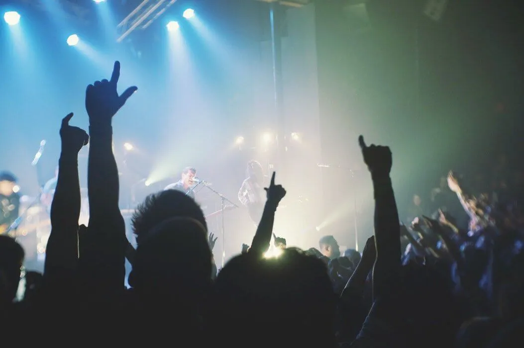 8 Audience Marketing Examples: How Brands Sell To Audiences