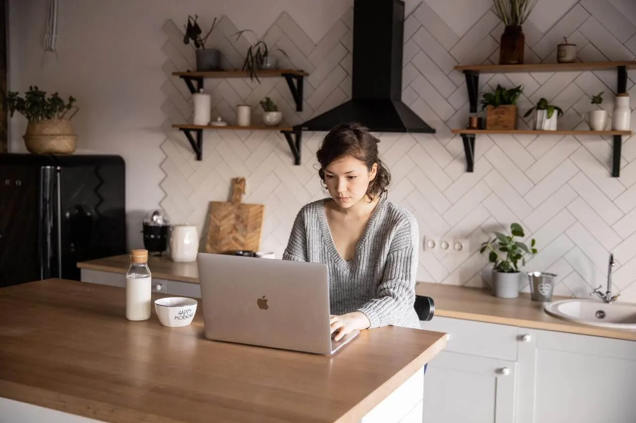 How to Set Up a Referral Program for Your Ecommerce Store in 6 Steps