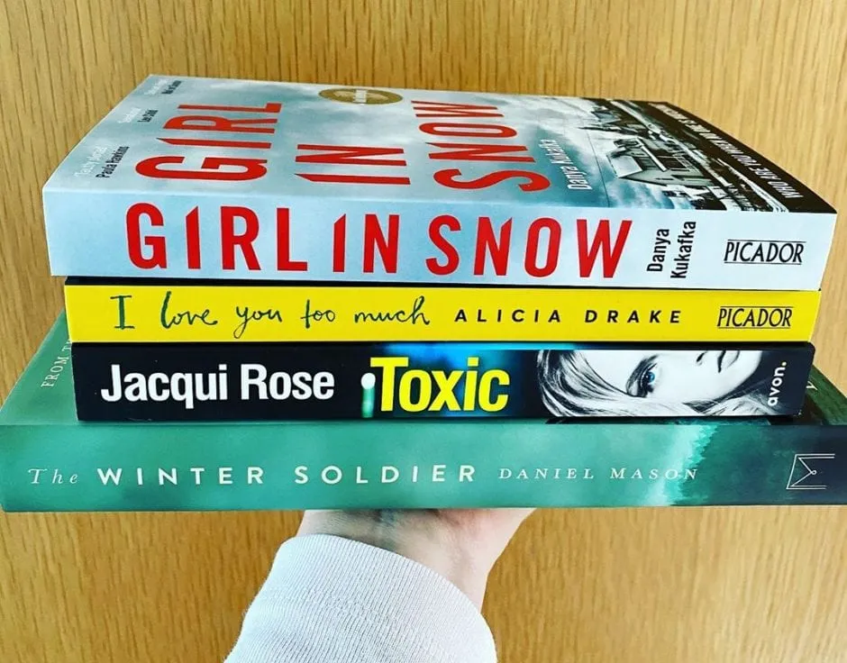 a-box-of-stories-switchoffandread-referralcandy